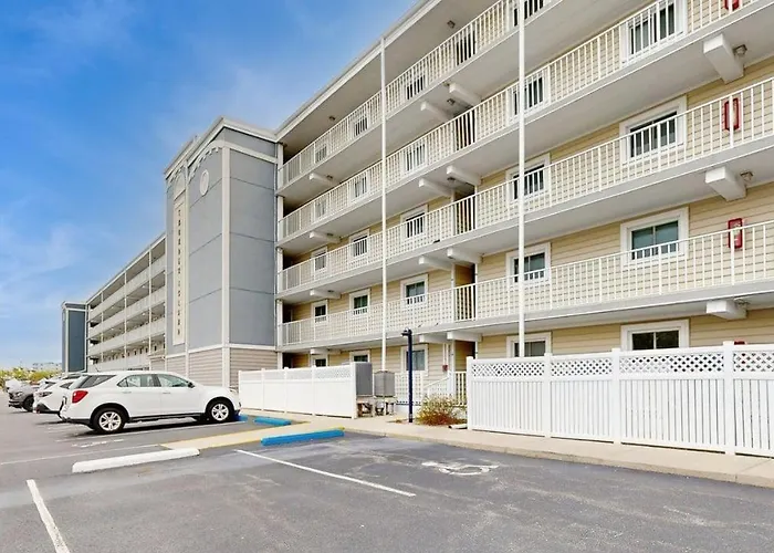 Thunder Island 34b Ocean City